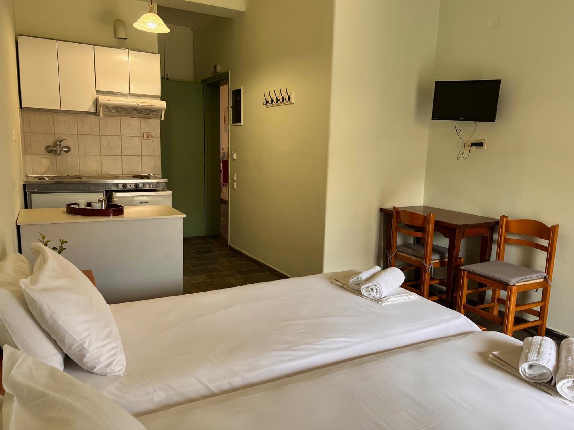 Kastro Aggeliki Apartment การ์ดามมีลี ภายนอก รูปภาพ