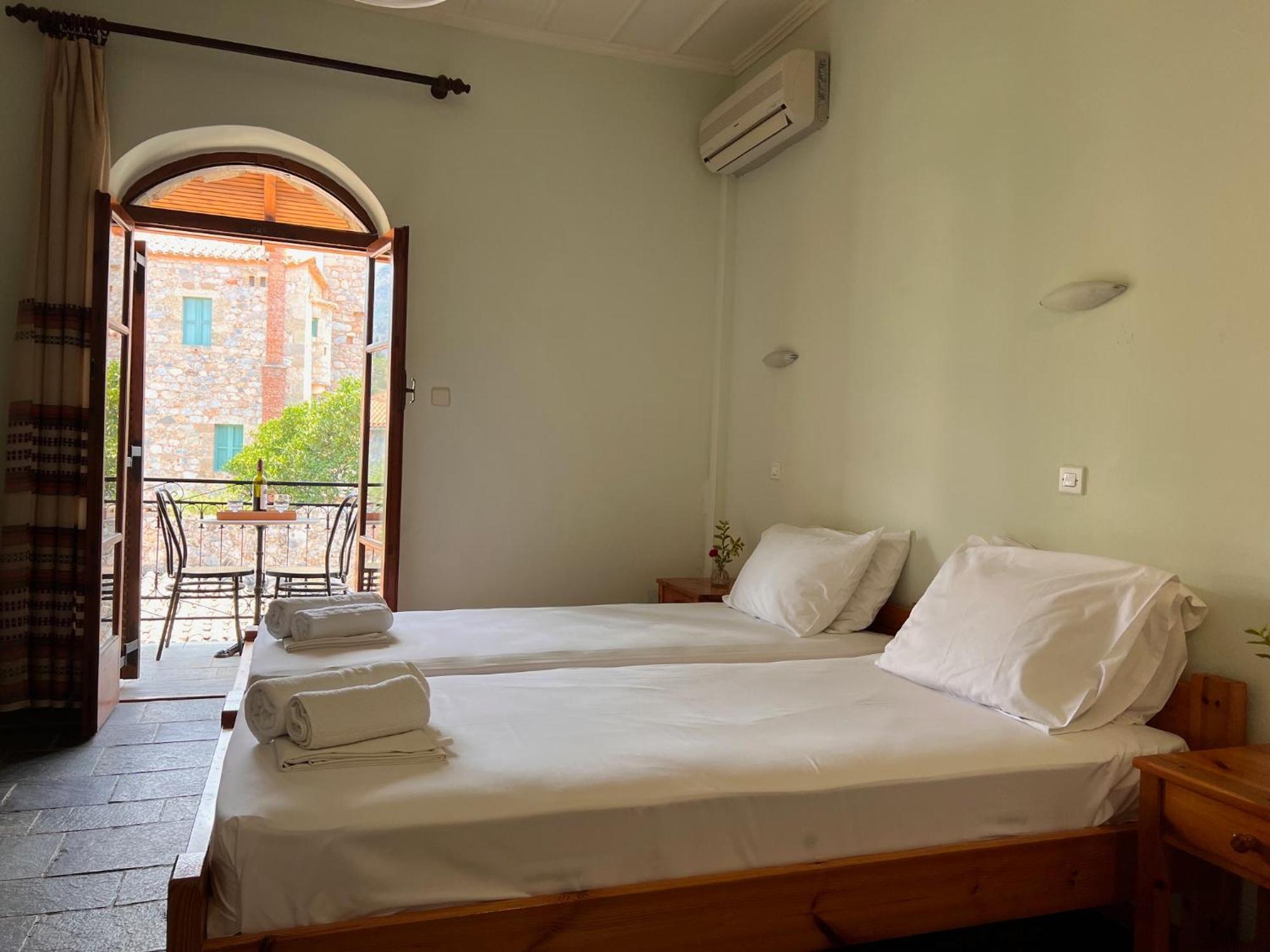 Kastro Aggeliki Apartment การ์ดามมีลี ภายนอก รูปภาพ